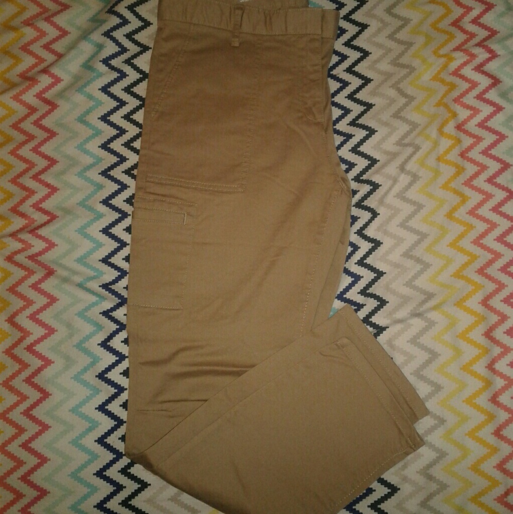 Gap boyfriend khakis
